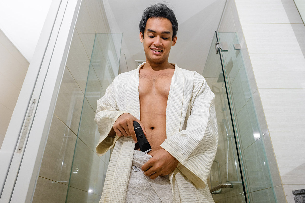 men using Nateskin trimmer for personal grooming